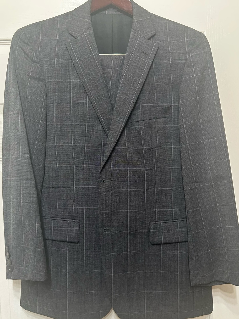 Classic Men's Charcoal Windowpane suit - Hugo Boss
